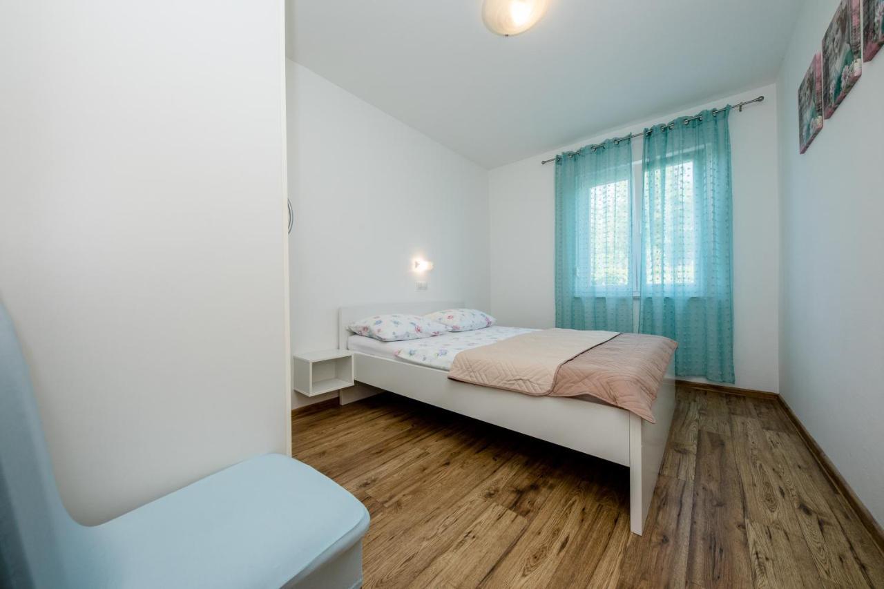 Zeljko Apartmani Lopar Exterior foto