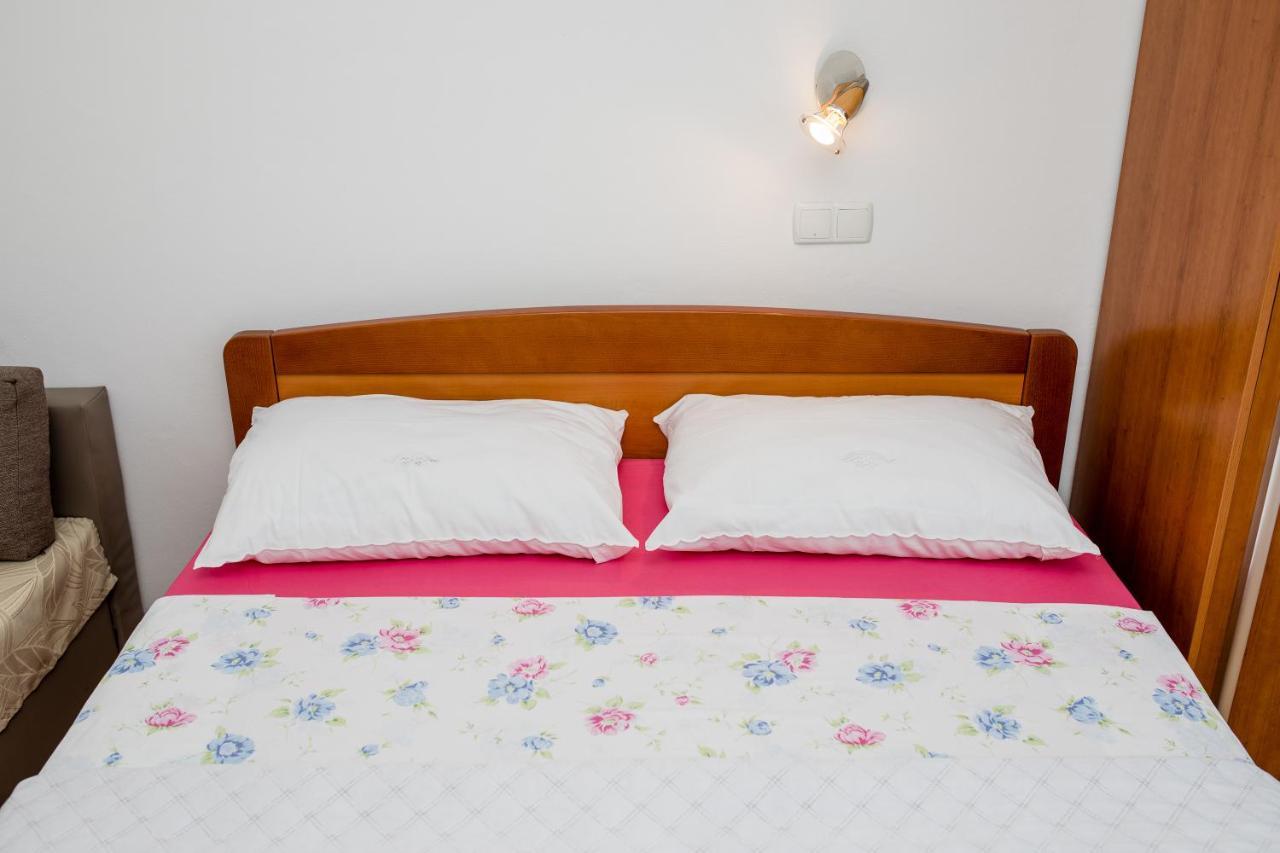 Zeljko Apartmani Lopar Exterior foto