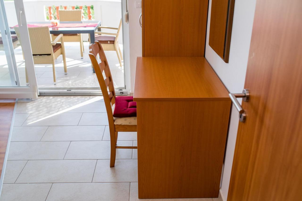 Zeljko Apartmani Lopar Exterior foto